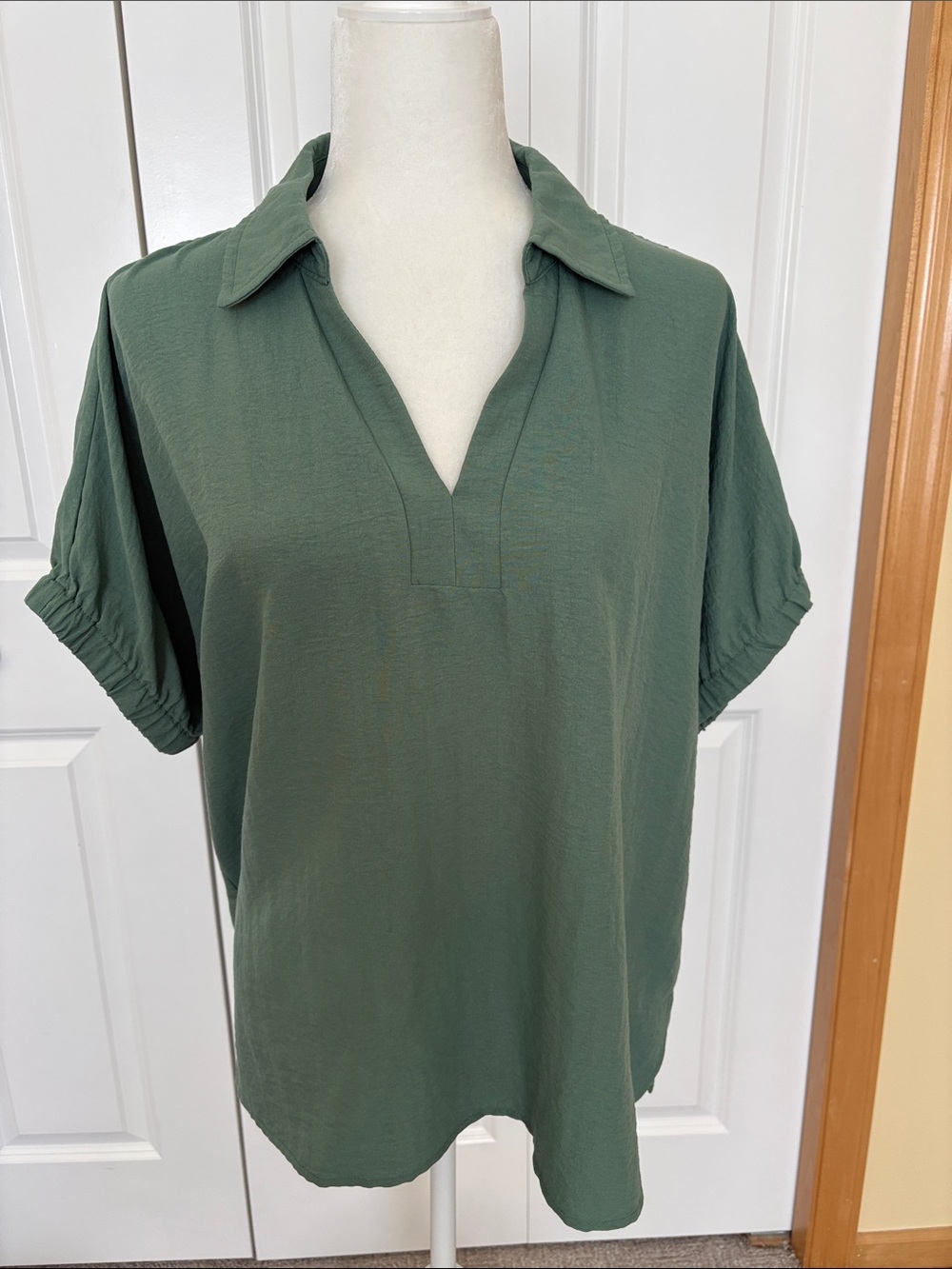 Staccato Olive Green Split V-Neck Collared Short Sleeve Blouse